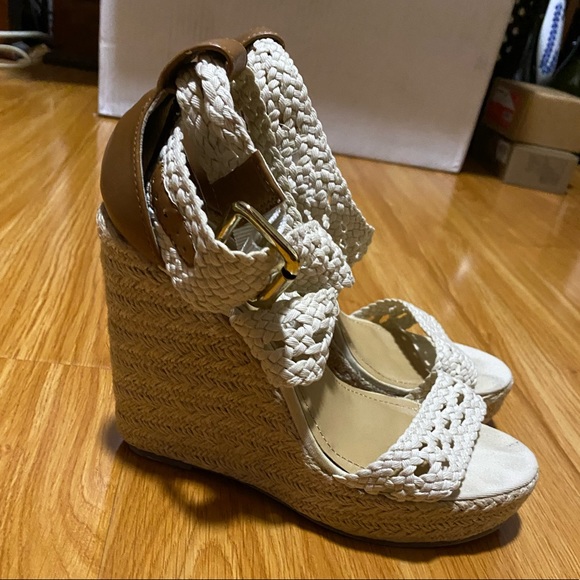 Steve Madden Wedges - Picture 2 of 3